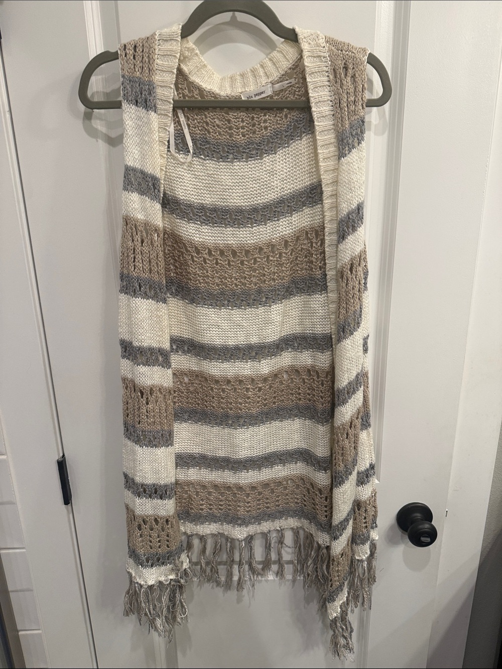 Blu Pepper Striped Fringe Open-Front Sweater vest Vest in Cream, Taupe & Gray
